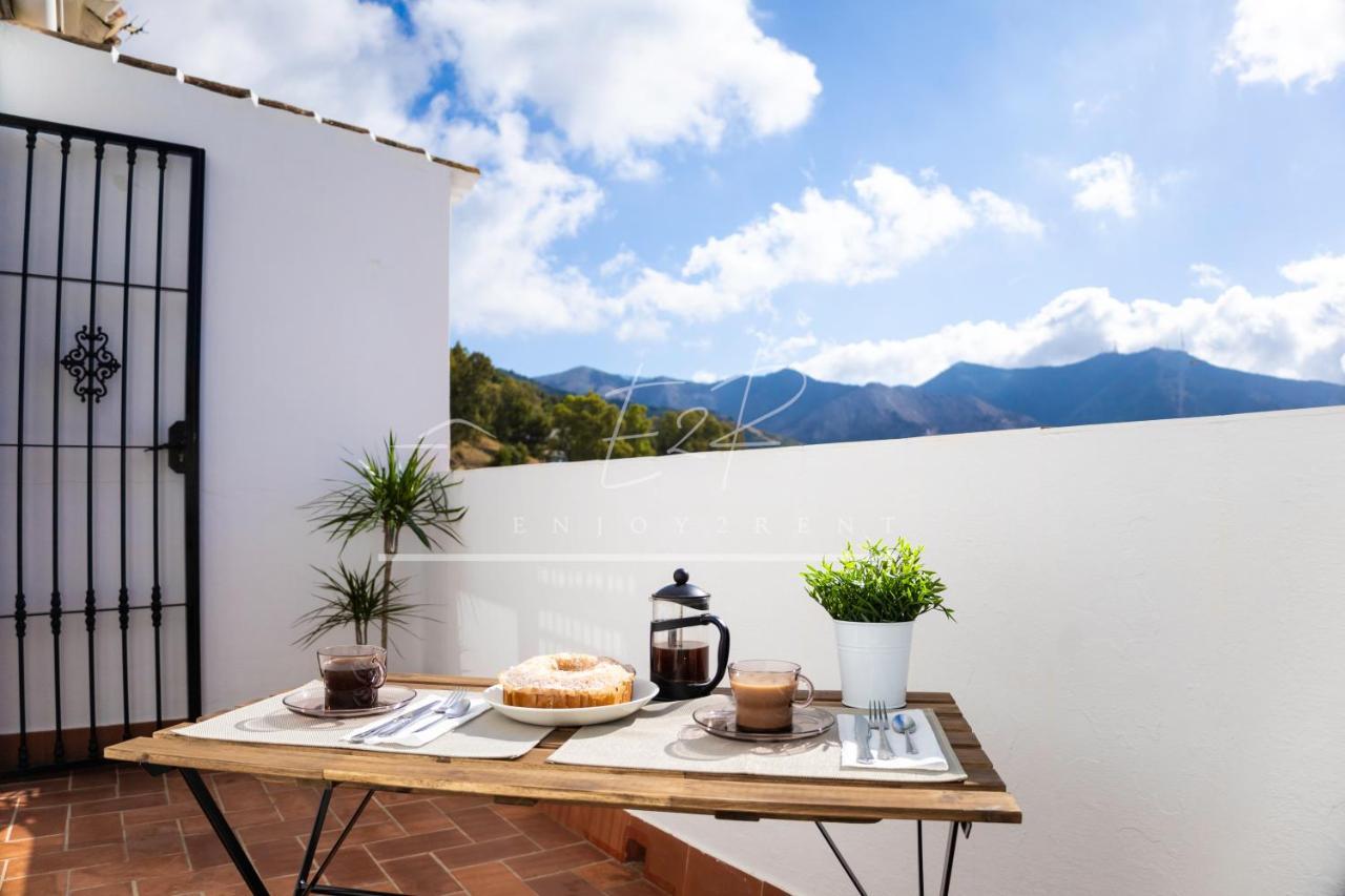 Enjoy2Rent Apartamento Charcones En Mijas Pueblo Apartment Exterior photo